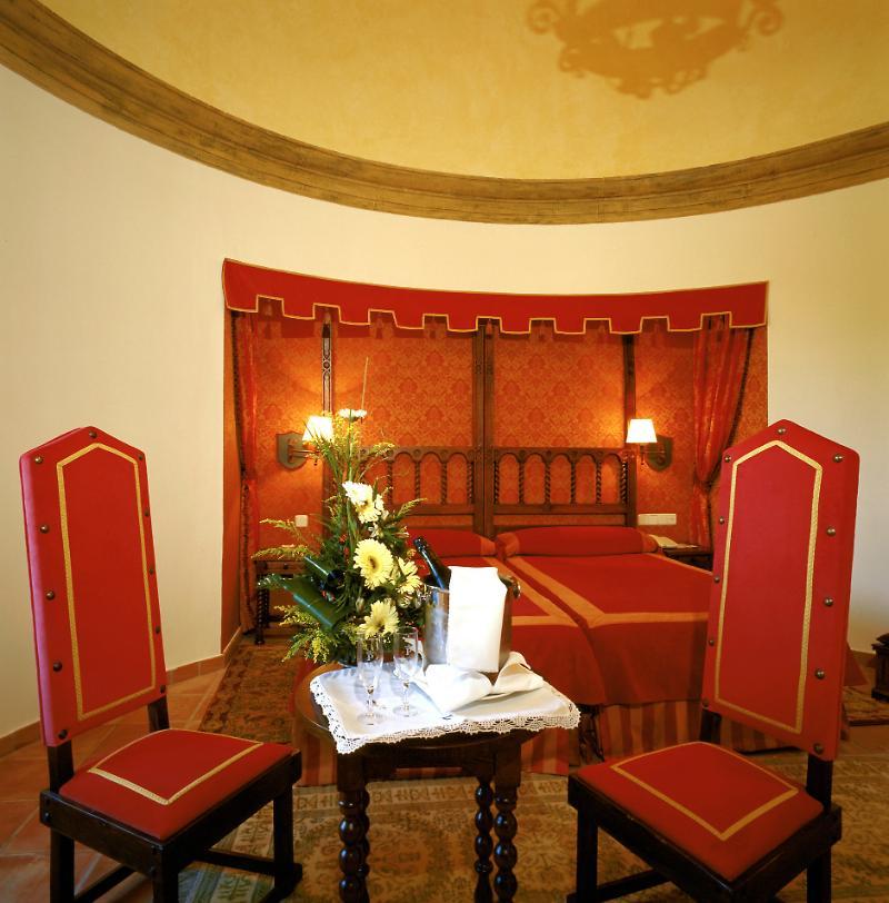 Parador De Ciudad Rodrigo Ngoại thất bức ảnh