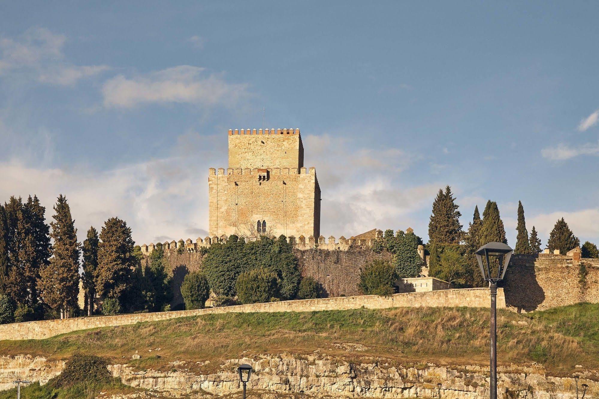 Parador De Ciudad Rodrigo Ngoại thất bức ảnh